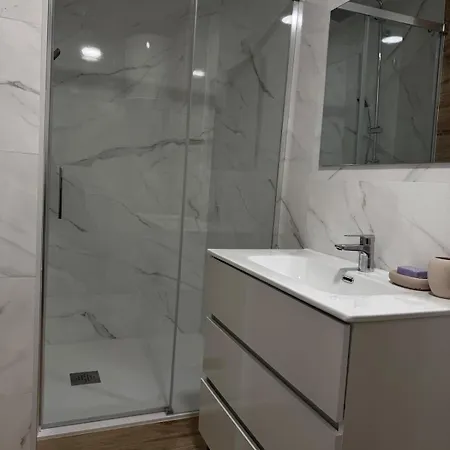 4 Min De La Playa! Apartment *